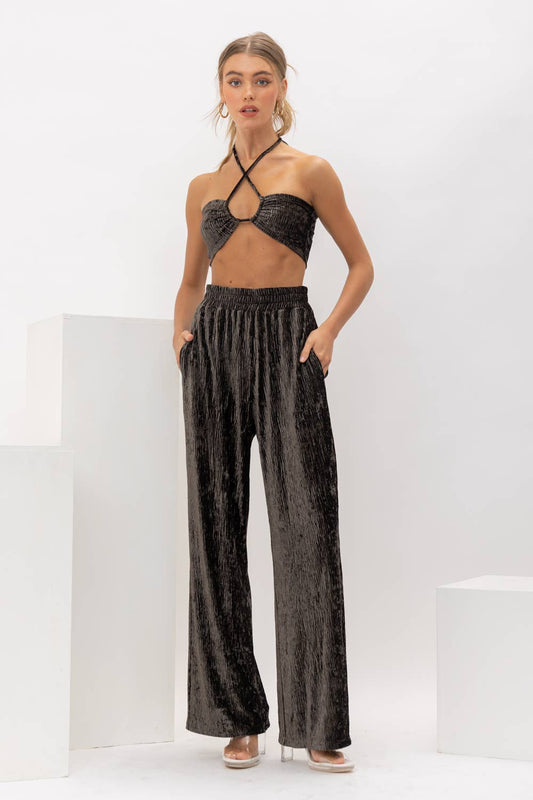 the Catlyn wide leg pant - Premium pants from Pretty Garbage - Just $49.00! Shop now at noTORIous + co